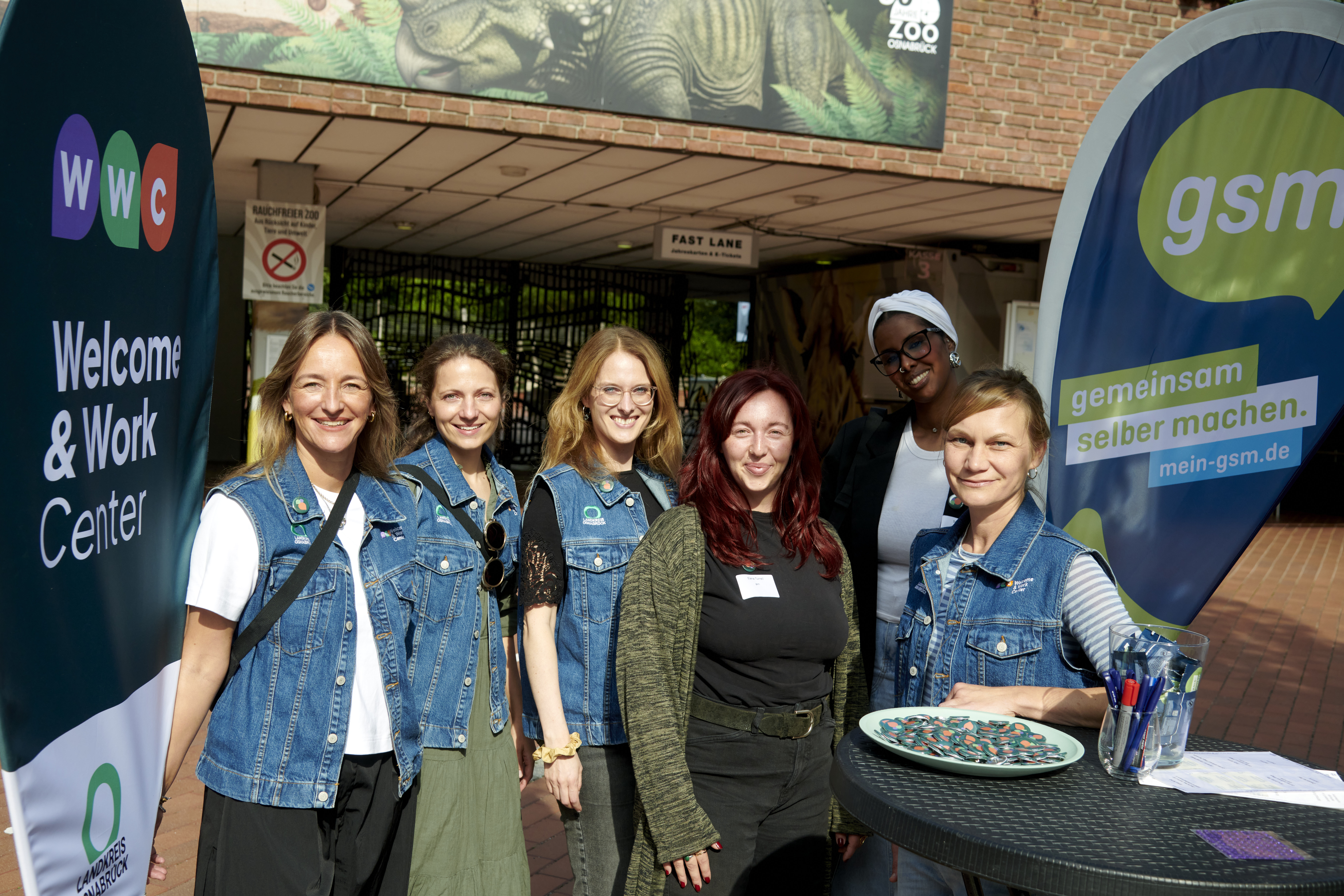 Freuten sich über die zahlreichen internationalen Gäste (v.l.): Sandra Schürmann, Victoria Fründ, Carina Wolf (WWC), Elana Turrell und Sahra Muse (gsm GmbH) und Stefanie Weber (WWC).